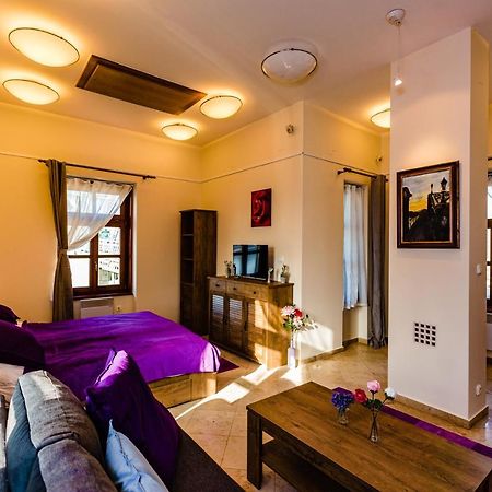 Bridge Apartment เอสแตร์กอม ภายนอก รูปภาพ